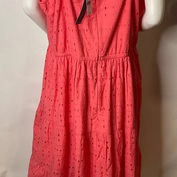 Lane Bryant NWT’s Red Eyelet Lace Midi Dress Knot Straps & Full Back Zip Size 22 - Picture 12 of 16